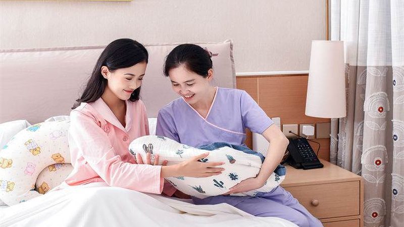 小标题：新手妈妈们的困惑